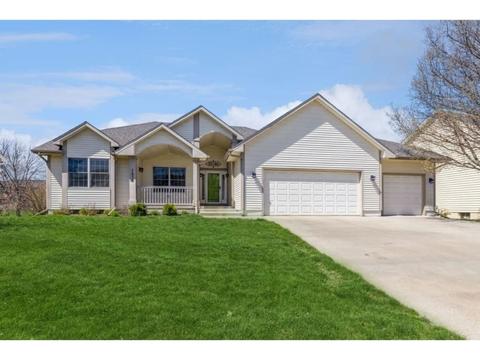 1416 5th Ave SW, Altoona, IA 50009