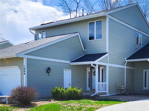 1608 Stone Brooke Rd, Ames, IA 50010