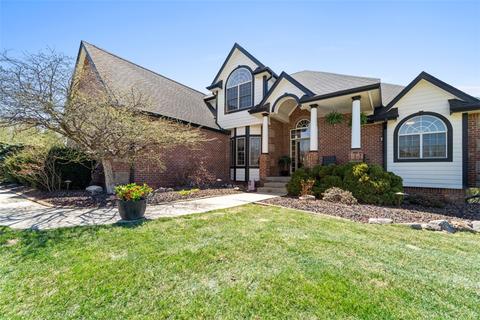 8448 NW Chevalia Dr, Grimes, IA 50111