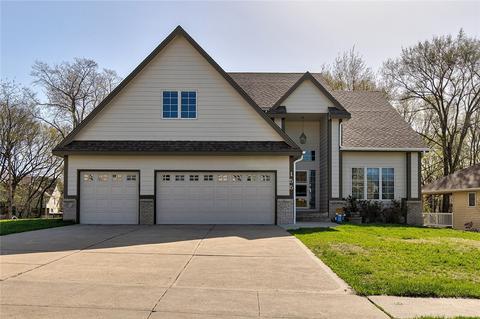 155 Sherrylynn Blvd, Pleasant Hill, IA 50327