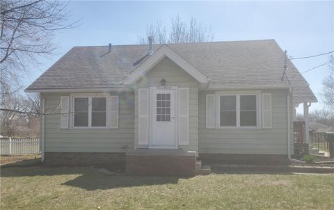 711 E Madison Ave, Des Moines, IA 50313