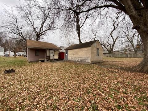 712 Marion St, Des Moines, IA 50315