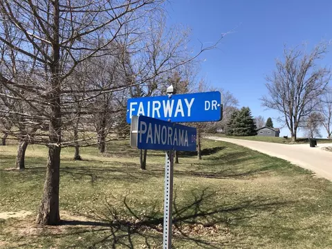 5042 Fairway Dr, Panora, IA 50216