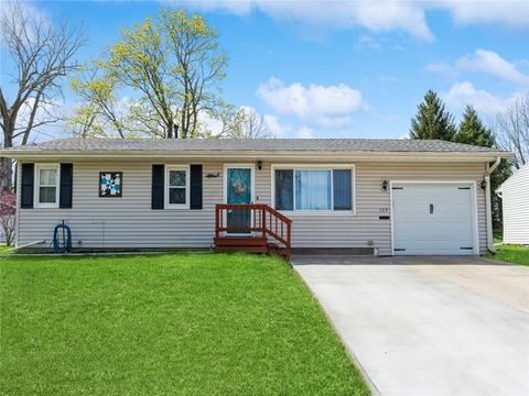 309 W 16th St N, Newton, IA 50208