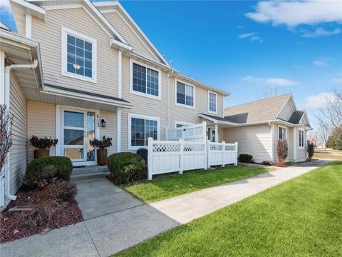 613 SE Williams Ct, Waukee, IA 50263