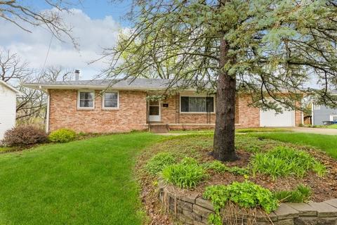 21 E Gray St, Des Moines, IA 50315
