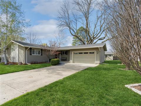 902 Scott Felton Rd, Indianola, IA 50125