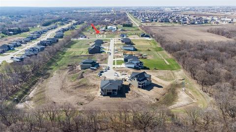 10566 NW 80th Ave, Johnston, IA 50131