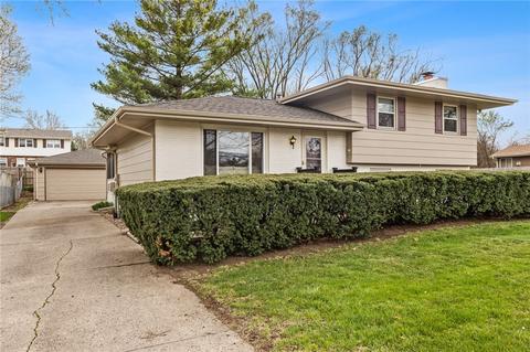 3316 Valdez Dr, Des Moines, IA 50310