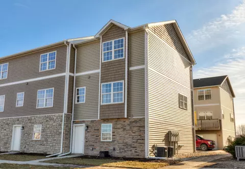 1305 S G Ave #26, Nevada, IA 50201