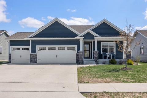 509 Shiloh Rose Pkwy NW, Bondurant, IA 50035