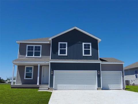 5062 Grand View Ave, Des Moines, IA 50317