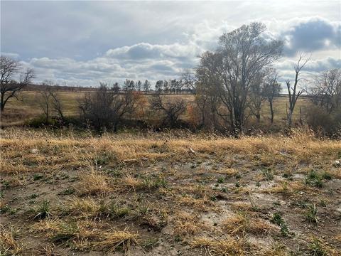 1090 Harrington Way, Waukee, IA 50263