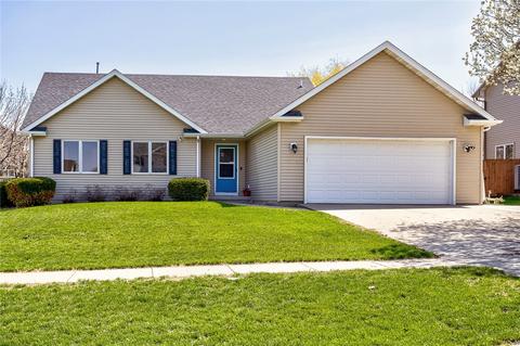 5308 Thackeray Dr, Ames, IA 50014