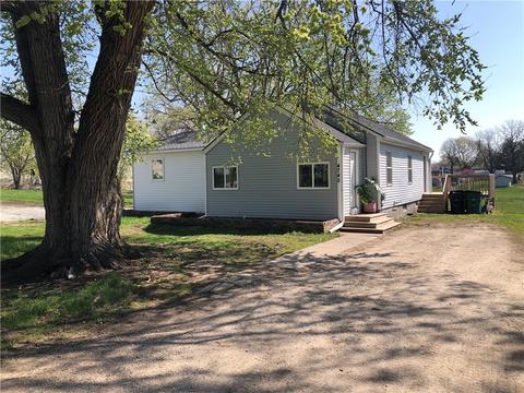 4745 NE 27th Ct, Des Moines, IA 50317