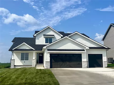 415 NW Ashley Cir, Waukee, IA 50263