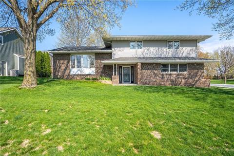 1421 Merle Huff Ave, Norwalk, IA 50211