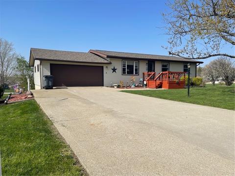 1005 Circle Dr, Adair, IA 50002