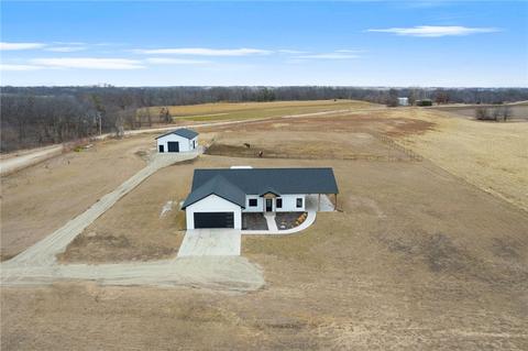12933 Elk Ave, Mingo, IA 50168