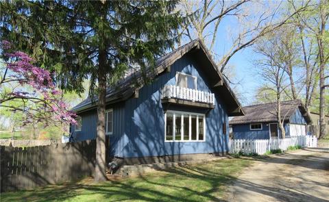 4390 SE 17th St, Des Moines, IA 50320