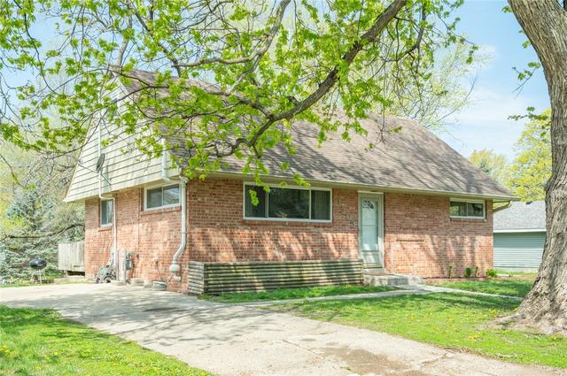 1203 N C St, Indianola, IA 50125