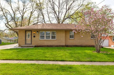 4206 41st St, Des Moines, IA 50310