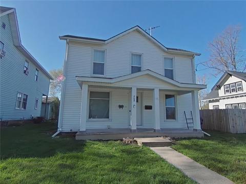 205 W Washington St, Colfax, IA 50054