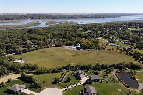 11760 NW Beaver Dr, Granger, IA 50109