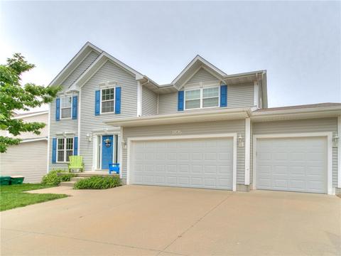 1106 E Lincoln Ave, Indianola, IA 50125