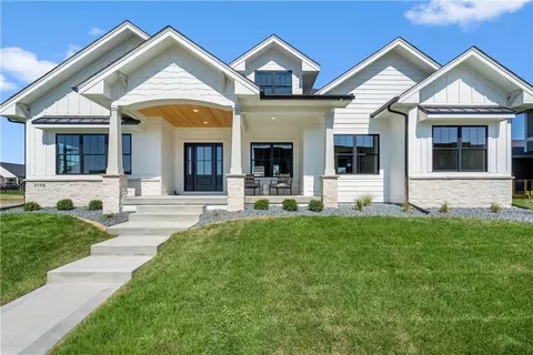 1705 SW Westview Dr, Ankeny, IA 50023