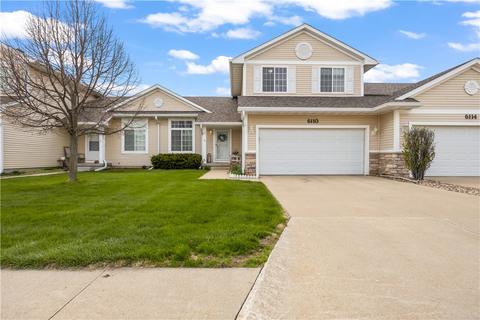 6110 Pinewood Ct, Johnston, IA 50131