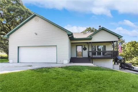 1289 Roosevelt St, Truro, IA 50257