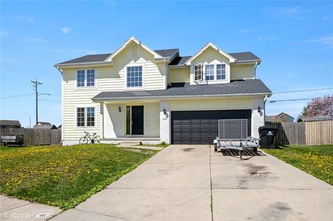 202 NW Ridgeline Dr, Ankeny, IA 50023