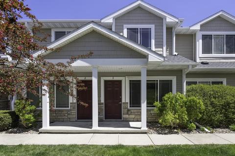2241 Hart Ave #3, Des Moines, IA 50320