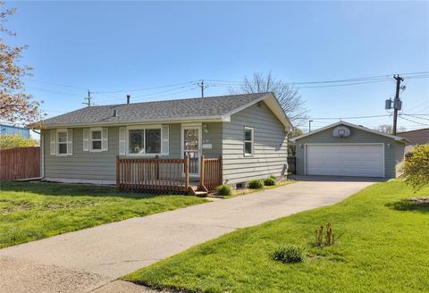 101 SW Arlan Dr, Ankeny, IA 50023