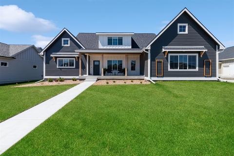 5229 Irons Ct, Ames, IA 50010