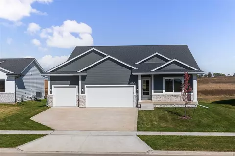 365 NW Ashley Ave, Waukee, IA 50263
