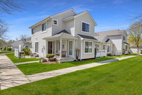 1400 S 52nd St #54, West Des Moines, IA 50265