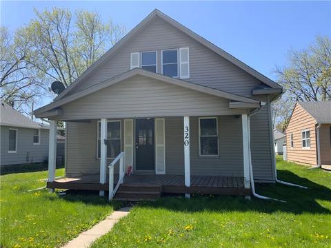 320 2nd St, West Des Moines, IA 50265