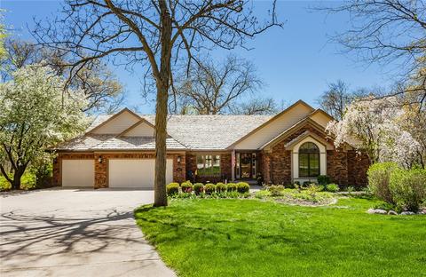 31362 Chardonnay Pt, Waukee, IA 50263