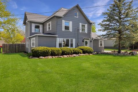 625 Warren St, Dexter, IA 50070