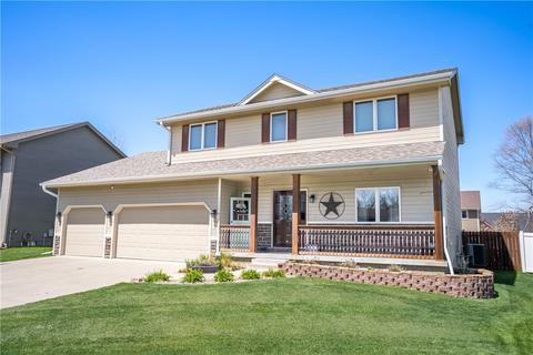 337 10th St NW, Altoona, IA 50009