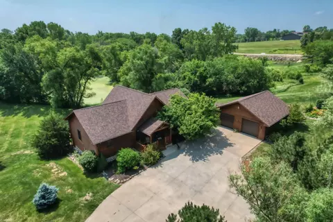 1357 169th Ave, Knoxville, IA 50138