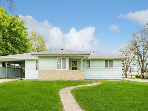 303 W Marion St, Corydon, IA 50060