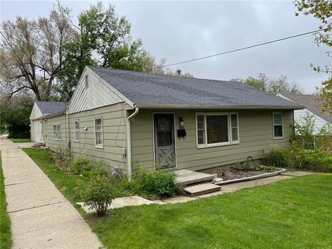 3405 30th St, Des Moines, IA 50310