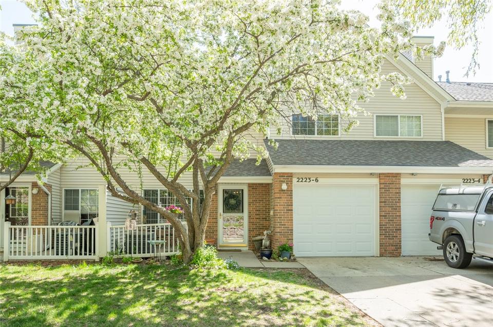  2223 Grand Ave #6, West Des Moines, IA 50265 photo 1