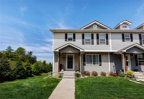 630 Newport Pl, Norwalk, IA 50211