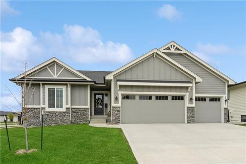 10054 Queensland Rd, West Des Moines, IA 50266