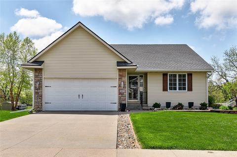 403 SW 50th St, Ankeny, IA 50023