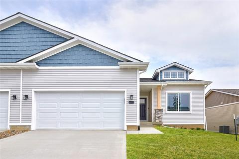 9373 Verdi Ln, West Des Moines, IA 50266
